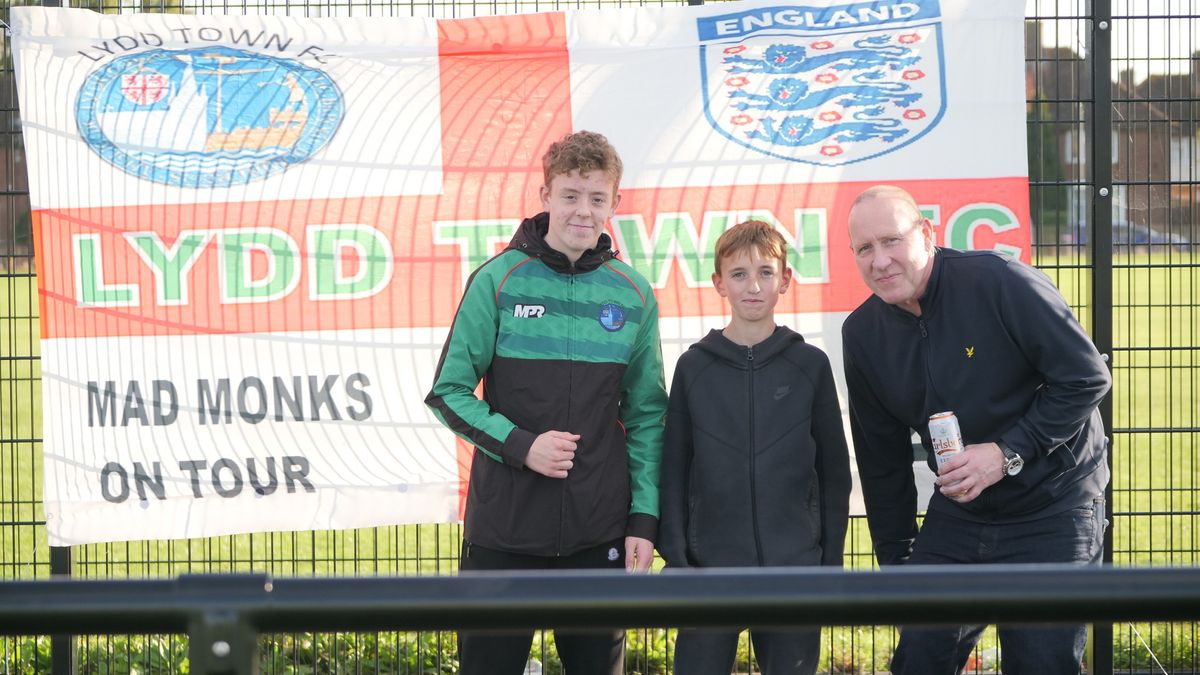 Lydd Town F C v Rochester United F C