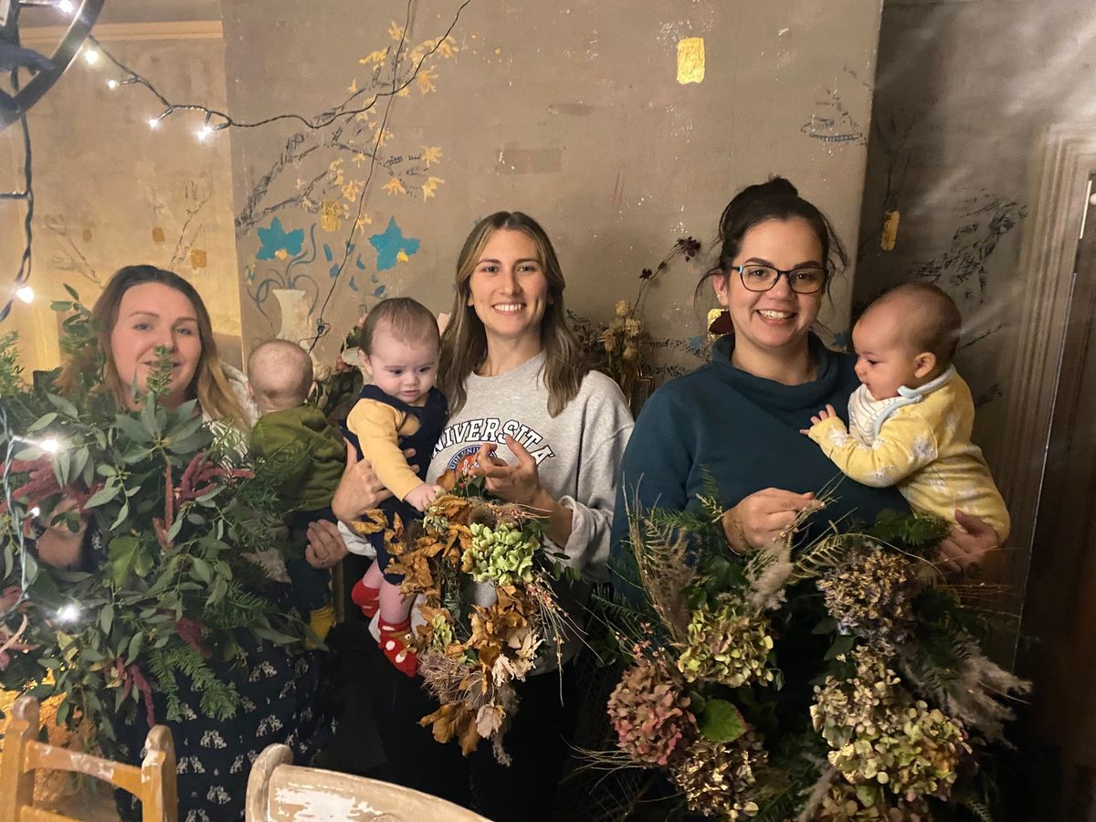 Christmas Wreaths with mummy\/daddy\/grown-up in charge of tiny person + baby\/toddler\/pre-schooler