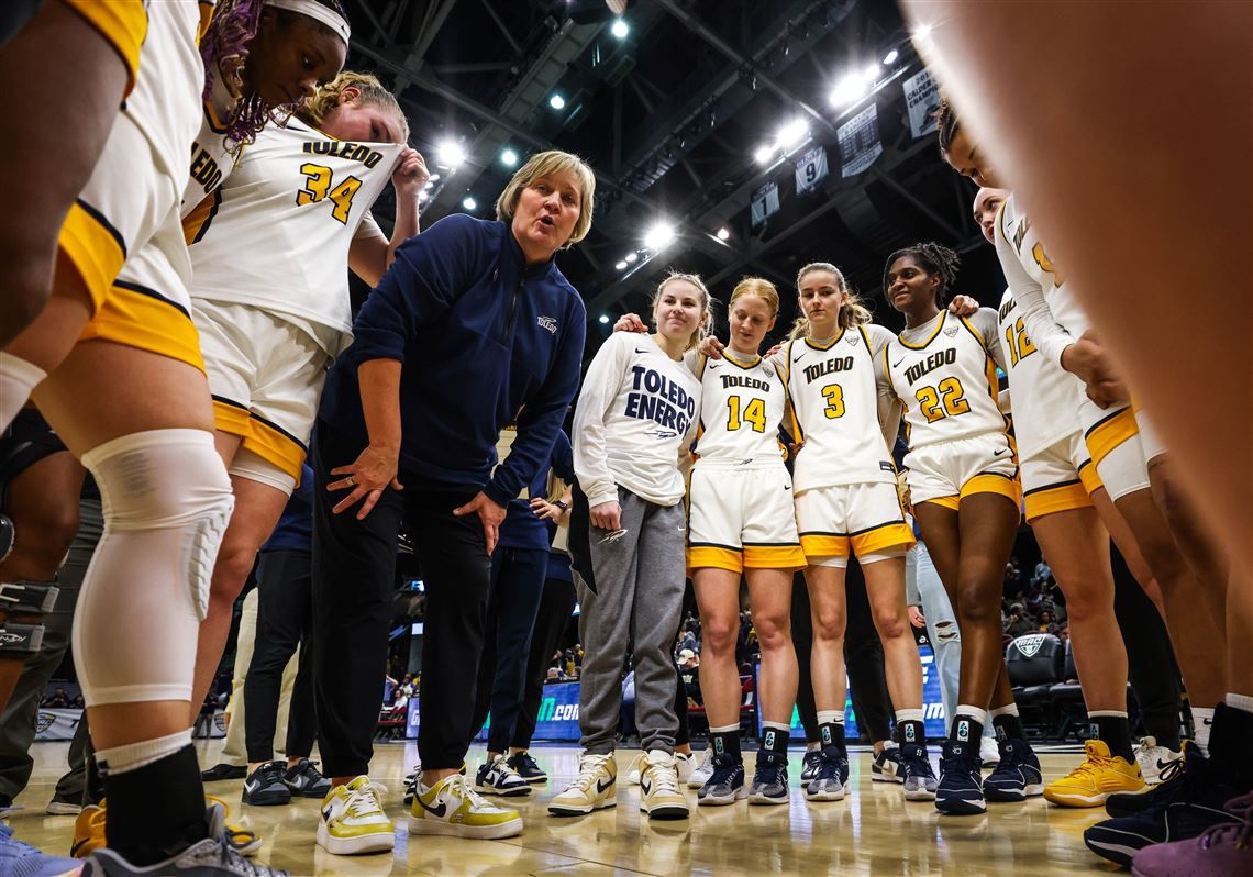 Toledo Rockets at Western Michigan Broncos Womens Basketball