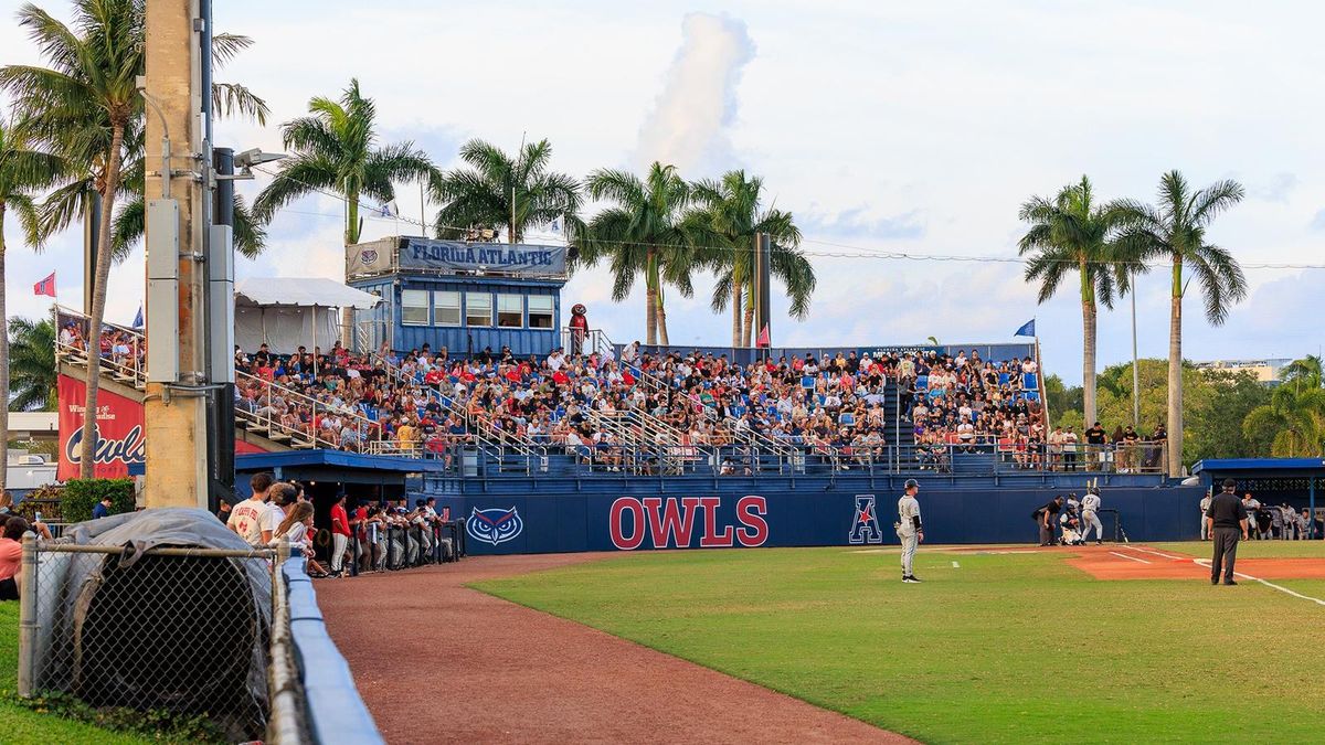 Parking Florida Atlantic Owls at South Florida Bulls Womens Volleyball
