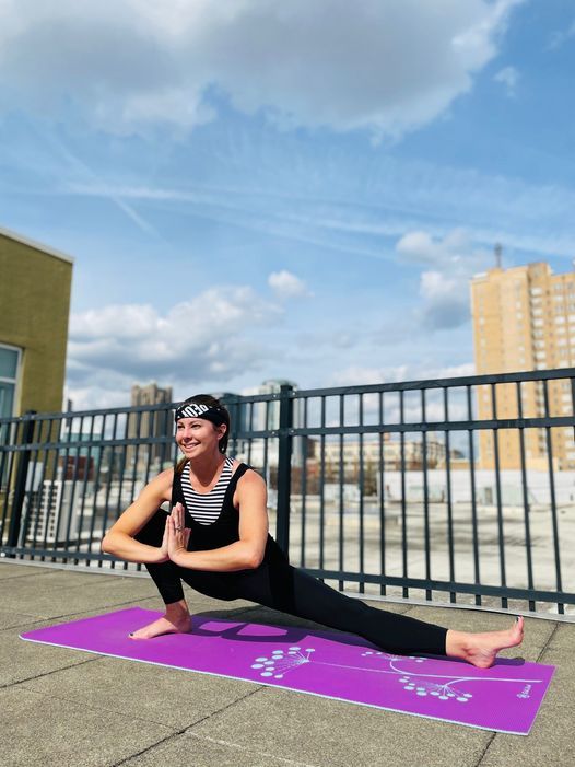 #TechLifeBalance Series: Yoga on the Rooftop