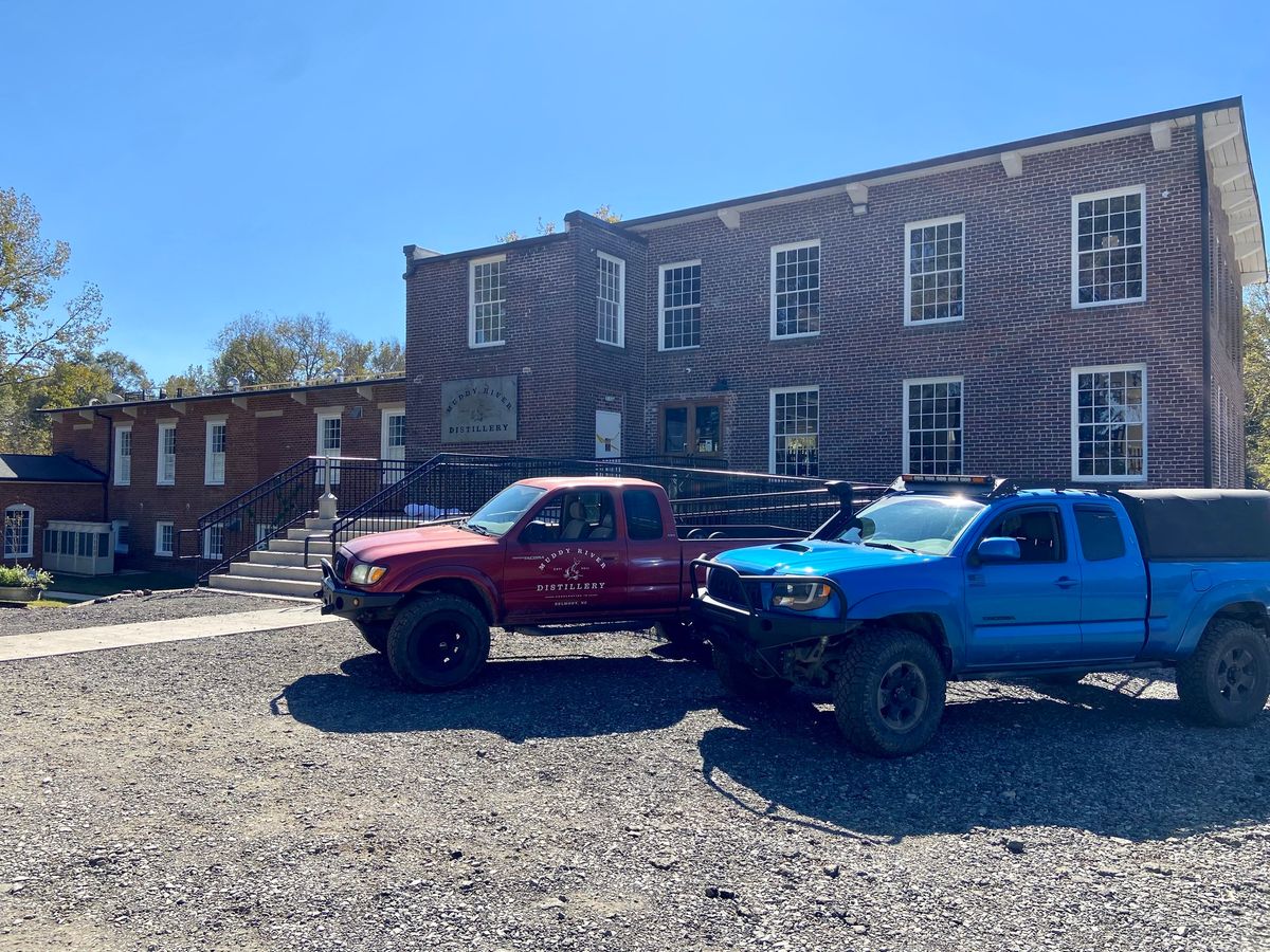 Carolina Off-road Toyota Meet & Greet @ Muddy River Distillery!