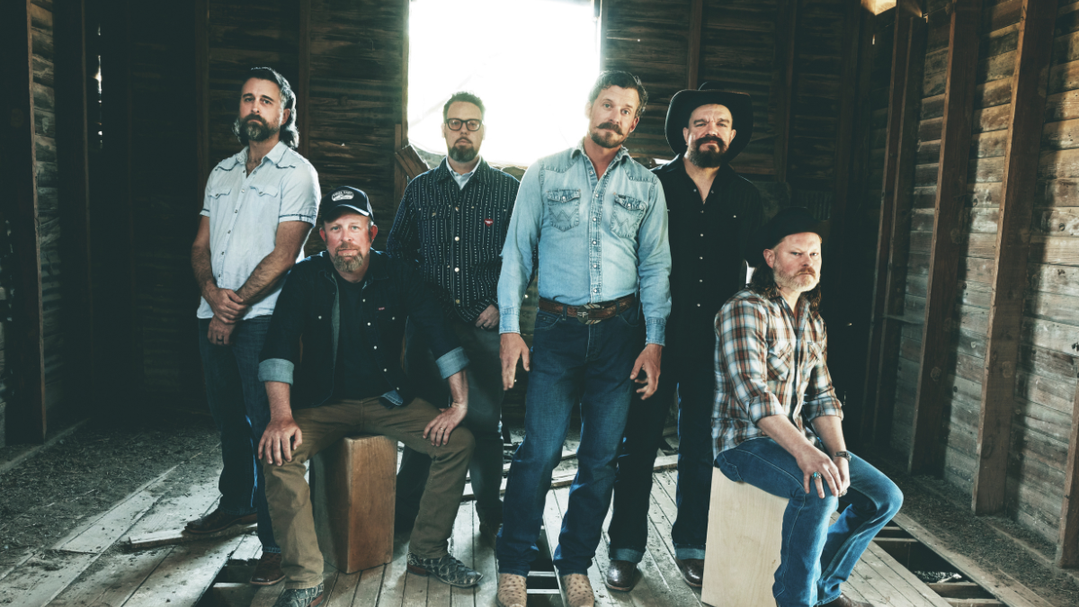 Turnpike Troubadours with Wyatt Flores, and Ken Pomeroy