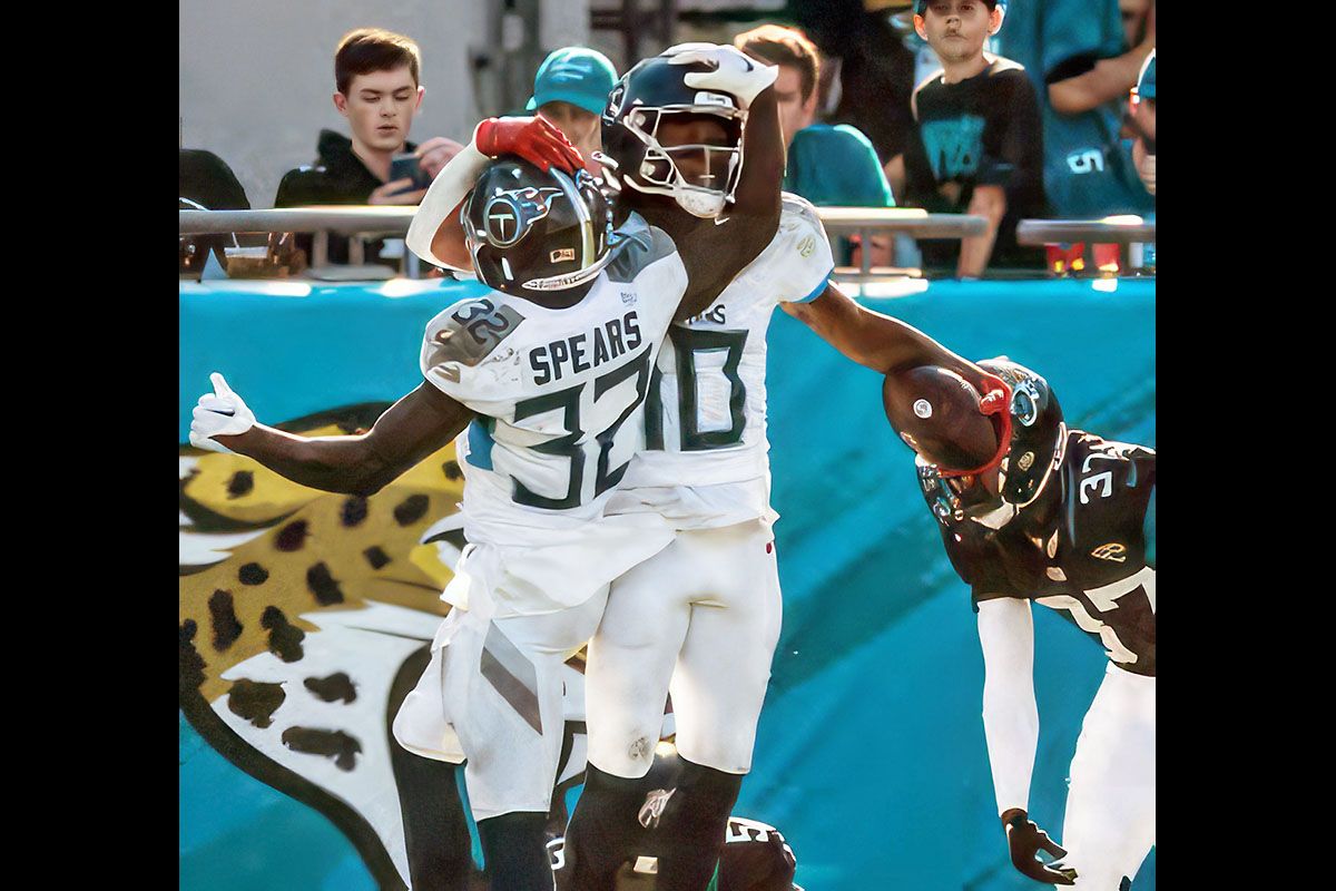 Philadelphia Eagles at Tennessee Titans at Nissan Stadium