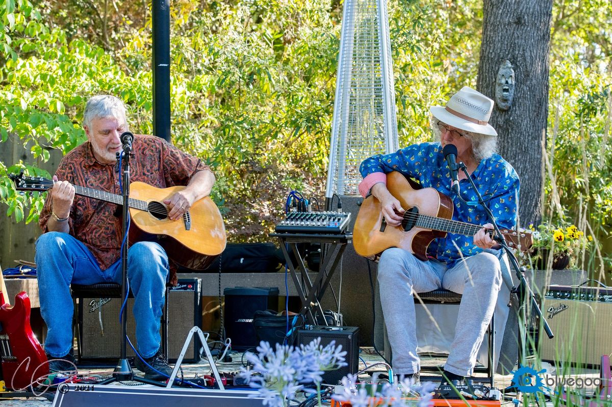 The Quitters duo at Meder Street Barn Concerts, Santa Cruz