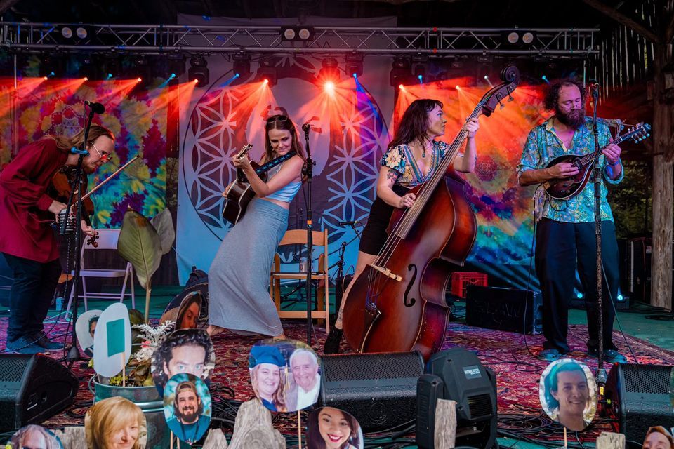 MAMA SAID STRING BAND | Pickin\u2019 in Paristown \u2013 Free Show @ Christy\u2019s Garden