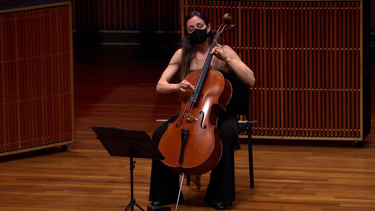 Julie Albers Plays Haydn\u2019s Cello Concerto in D
