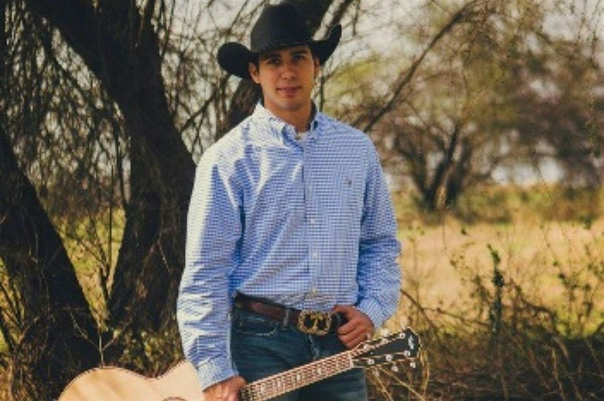 Trey Gonzales | Cavalry & Canteen Bar & Grill | Century Court , TX