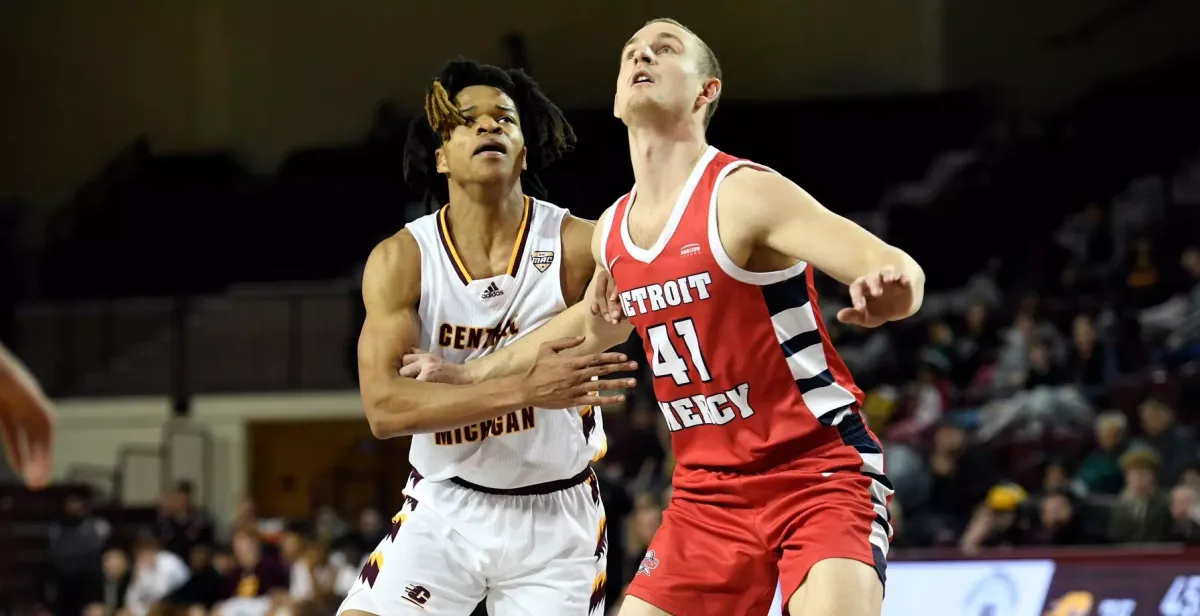 Green Bay Phoenix at Detroit Mercy Titans Mens Basketball