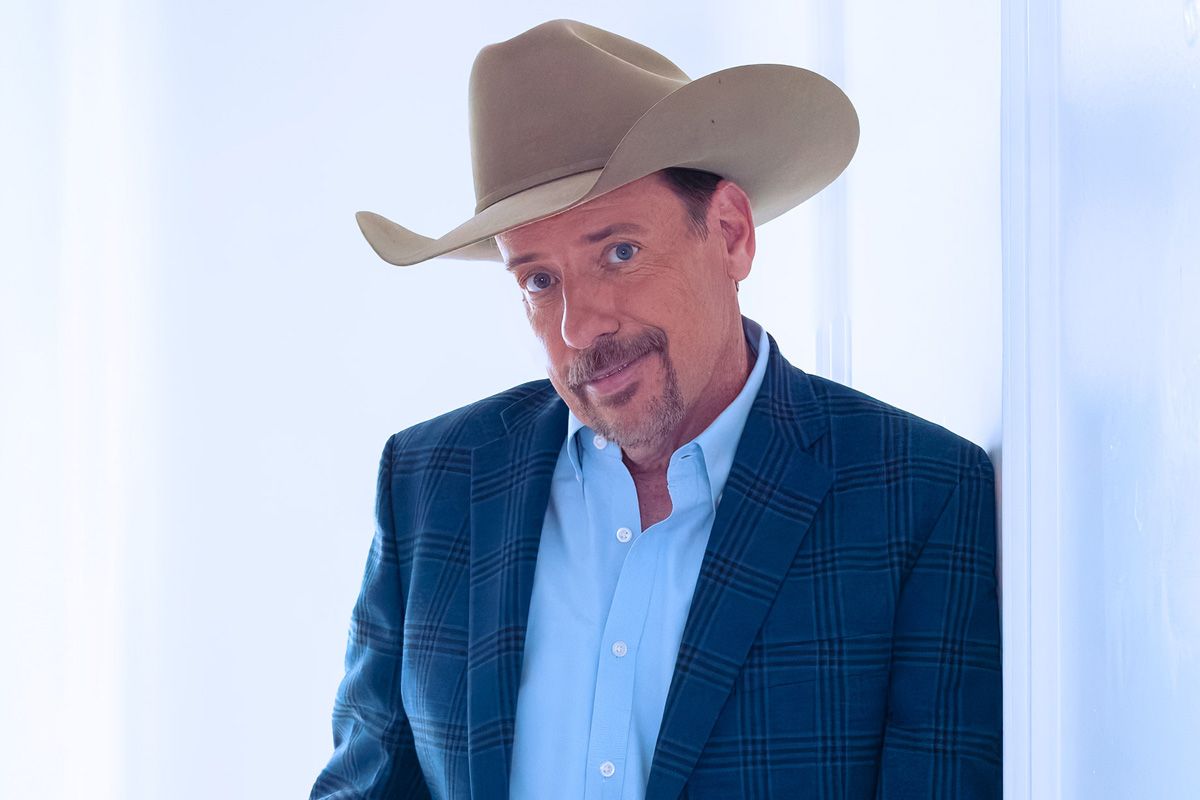 William Lee Martin at Hyenas Comedy Night Club - Fort Worth