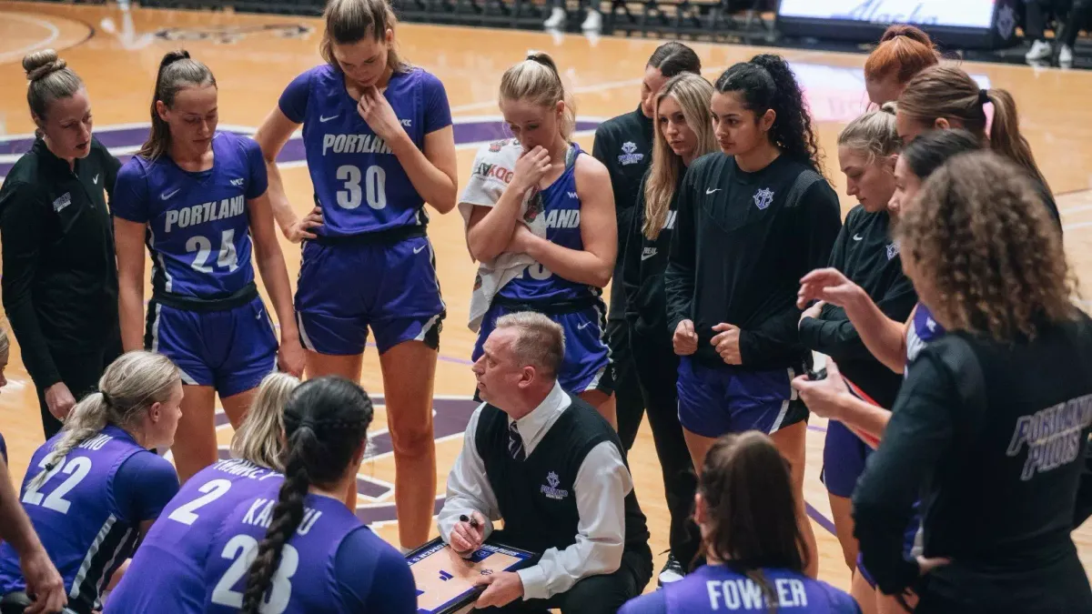 Portland State Vikings at Portland Pilots Womens Basketball