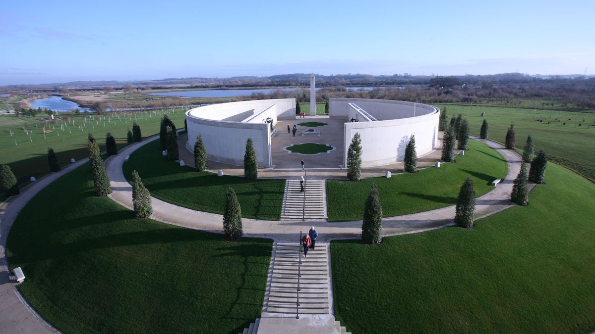 Day Trip to NATIONAL MEMORIAL ARBORETUM