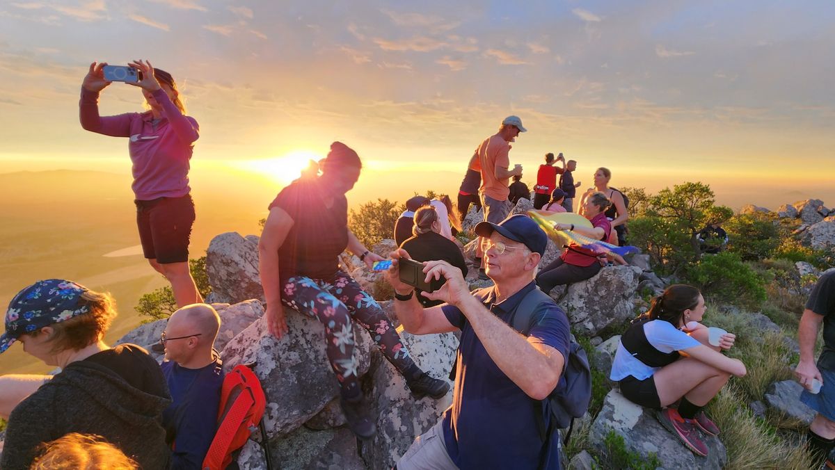 December Full Moon Hike The Vines @ Klapmutskop