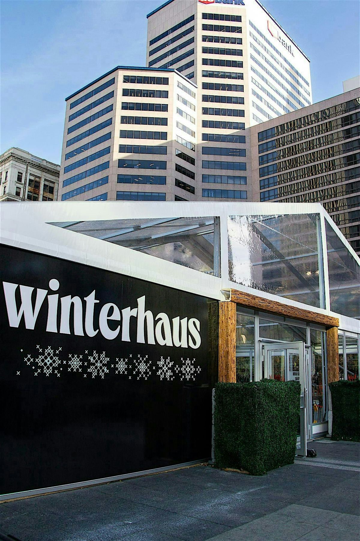 NYE Live @ Winterhaus!