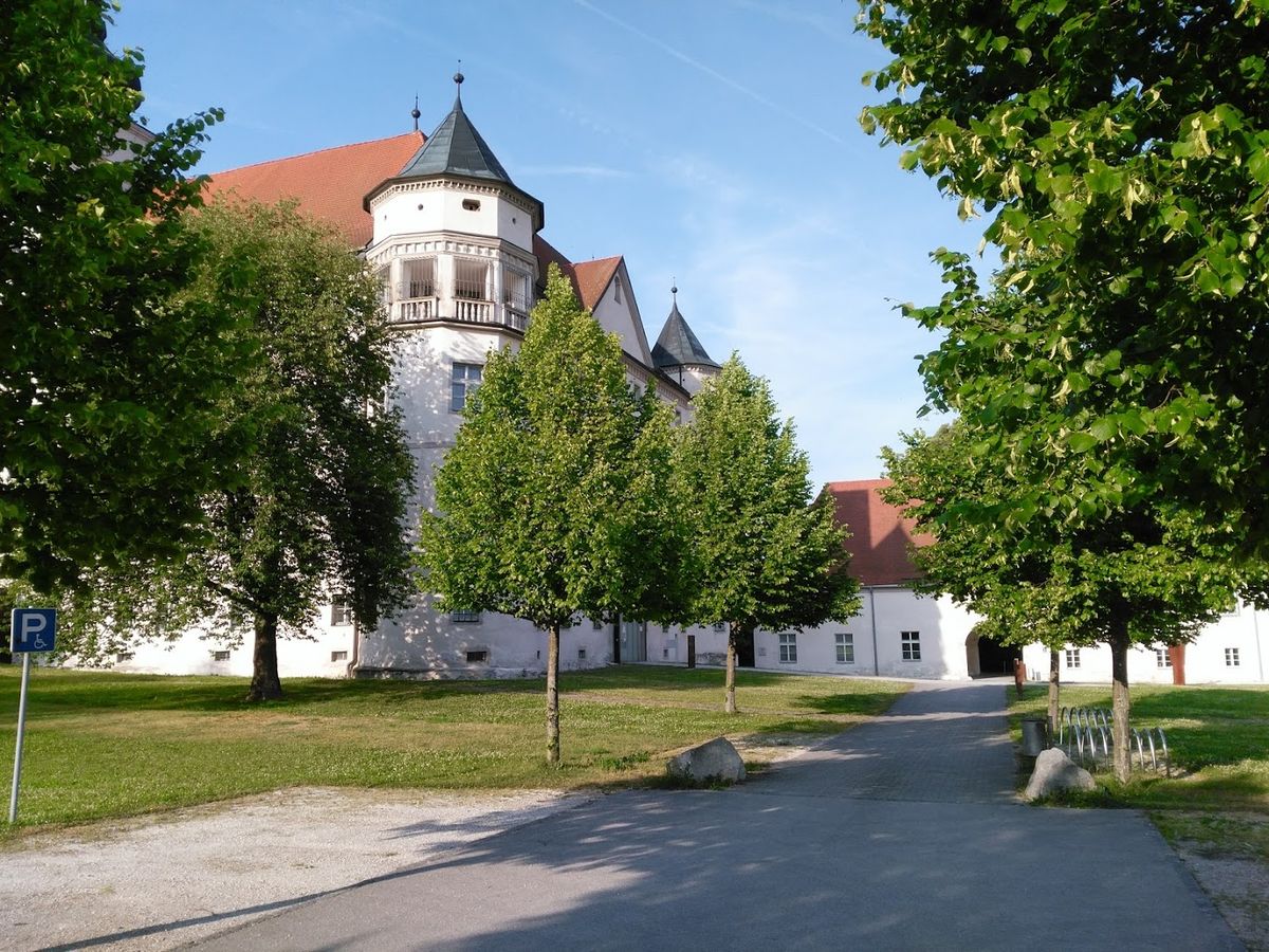 Themenrundgang: Invalidentransporte und die Ermordung arbeitsunf\u00e4higer H\u00e4ftlinge aus dem KZ Dachau