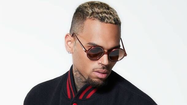 Chris Brown - Live on Tour