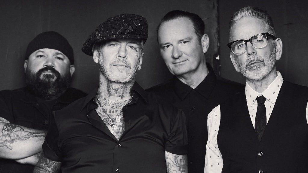 Social Distortion w\/ Descendents