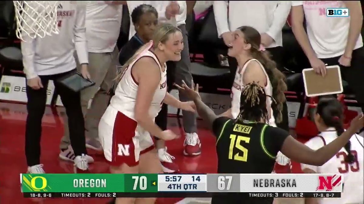 Oregon State Beavers at Oregon Ducks Womens Basketball