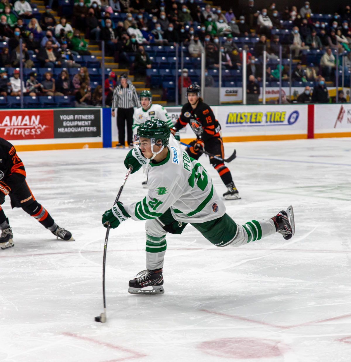 Cranbrook Bucks at Trail Smoke Eaters at Cominco Arena