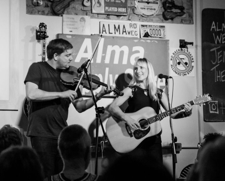 Jenny & James at the Alma 