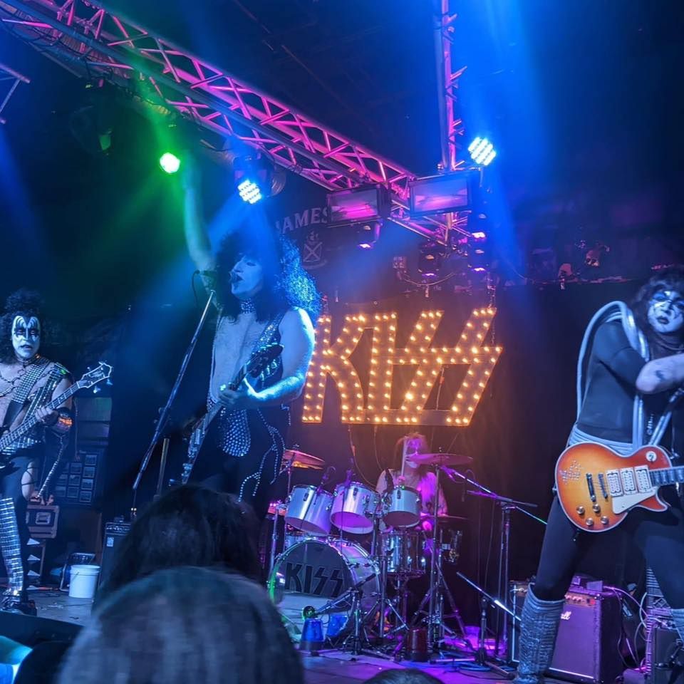 KISS TRIBUTE - Cold Gin