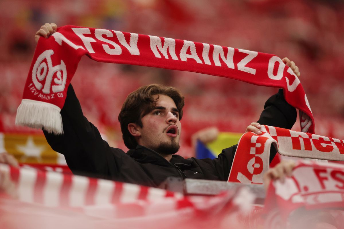 FSV Mainz 05 vs Bayern Munich at Mewa Arena