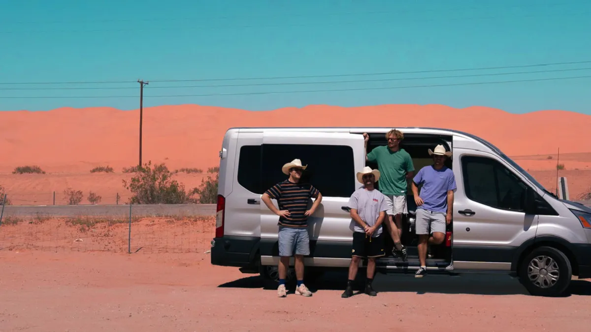 Mild Orange, HEAVY CHEST in Amsterdam