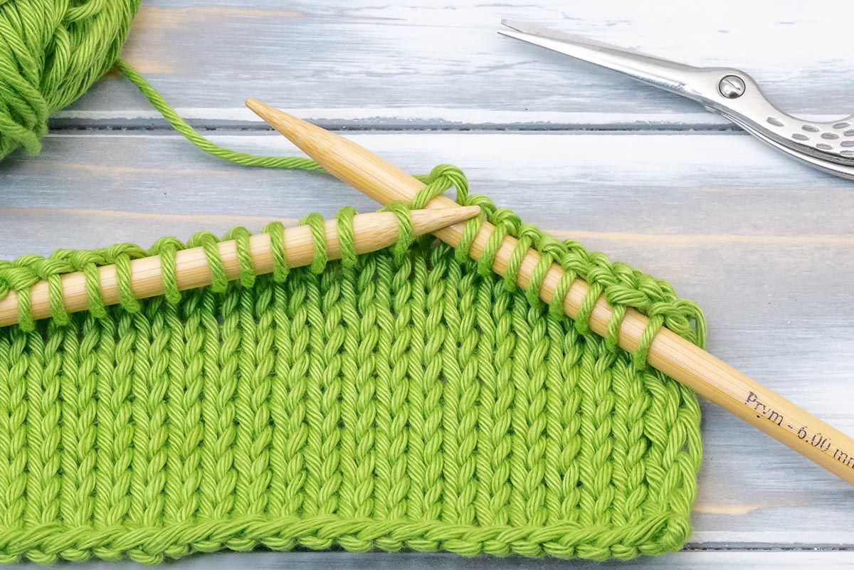 Learn To Knit at the Community Makerspace