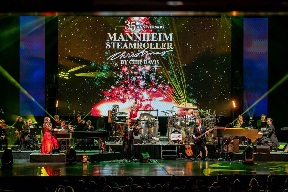 Mannheim Steamroller Christmas At San Diego Civic Theatre - San Diego, CA