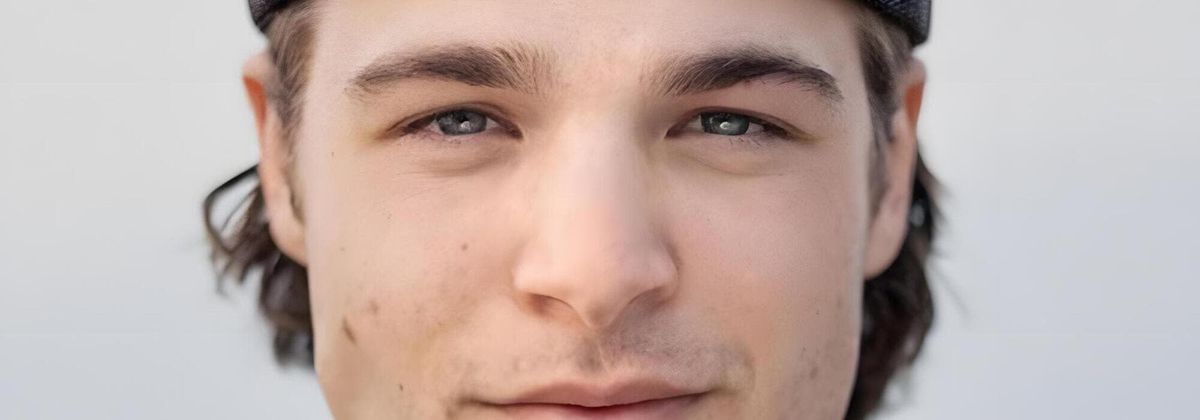 Max McNown (18+)