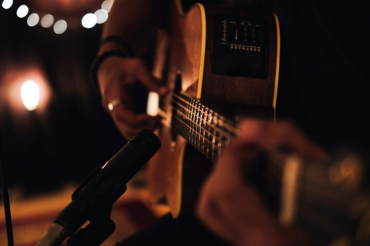 Jamming with a live band