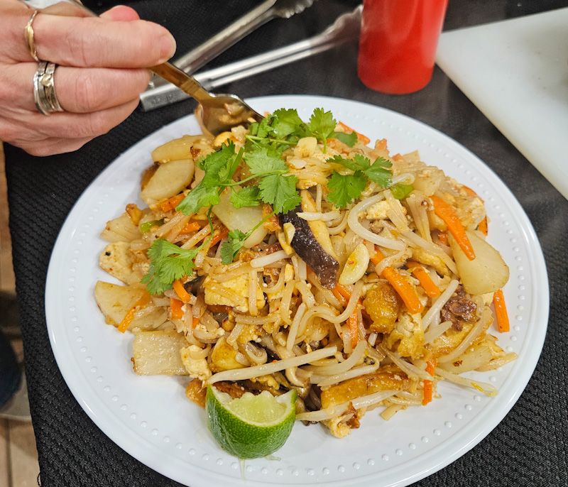 Pad Thai Cooking Class at Muret-Gaston Wine bar