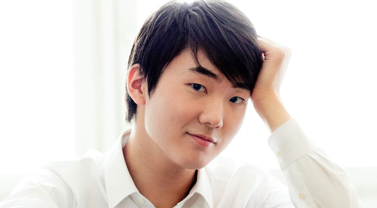 Seong Jin Cho Plays Prokofiev at Chicago Symphony Center