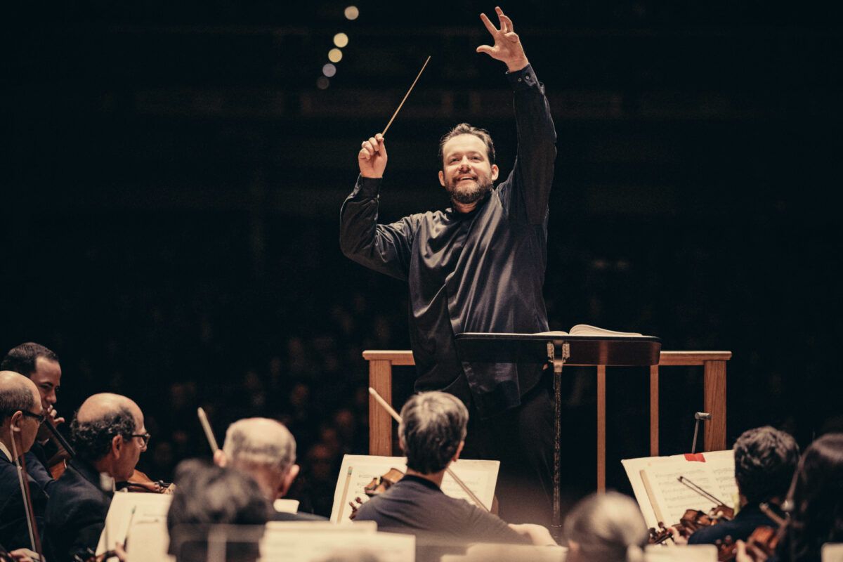 Boston Symphony Orchestra - Vrebalov, Stravinsky, and Shostakovic at Boston Symphony Hall