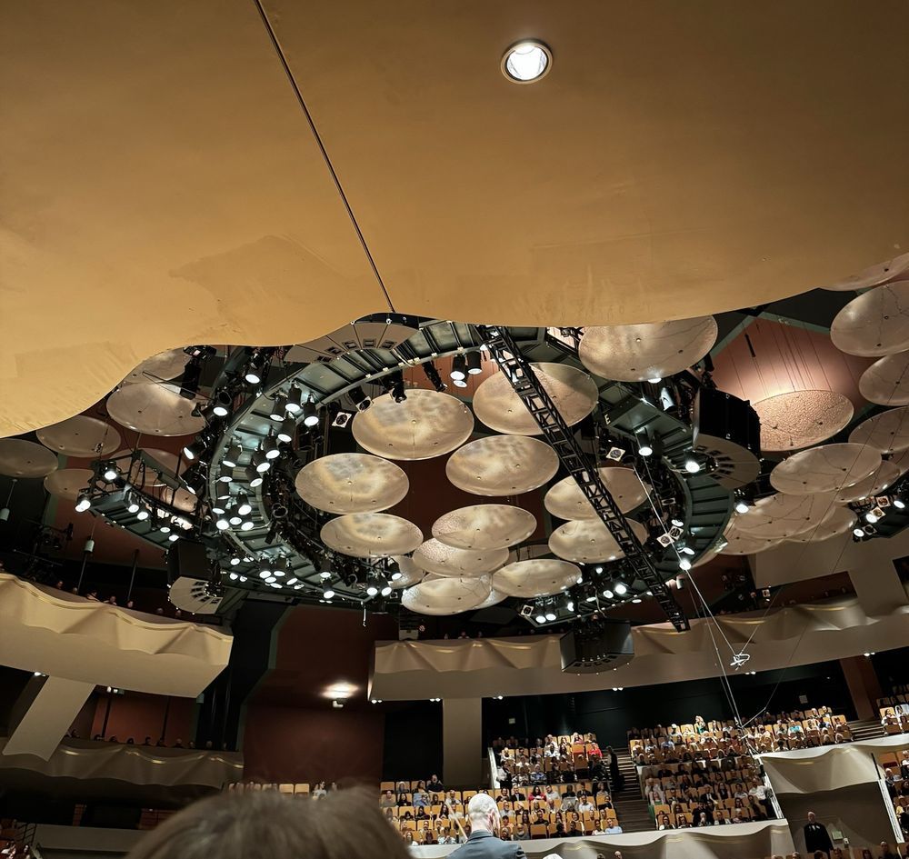 Colorado Symphony Orchestra - The Four Seasons with Avi Avital at Boettcher Hall