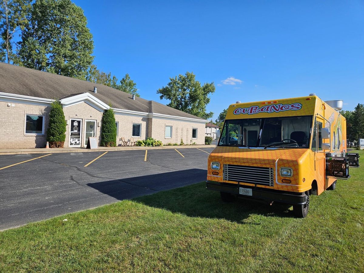 Trivia & Rollin\u2019 Cubanos Food Truck