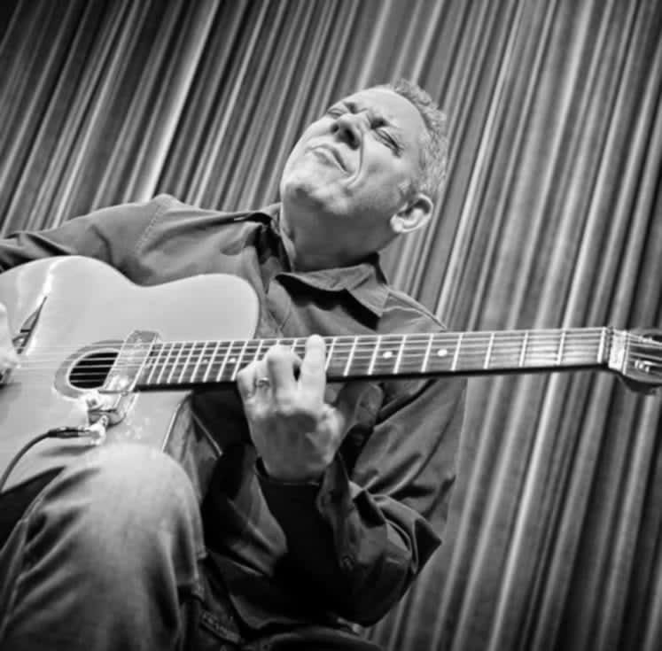 Wednesday Solo Series at Flying Bison - Dean Gionis