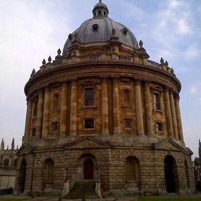 Explore Oxford and elevate your literature & language knowledge.