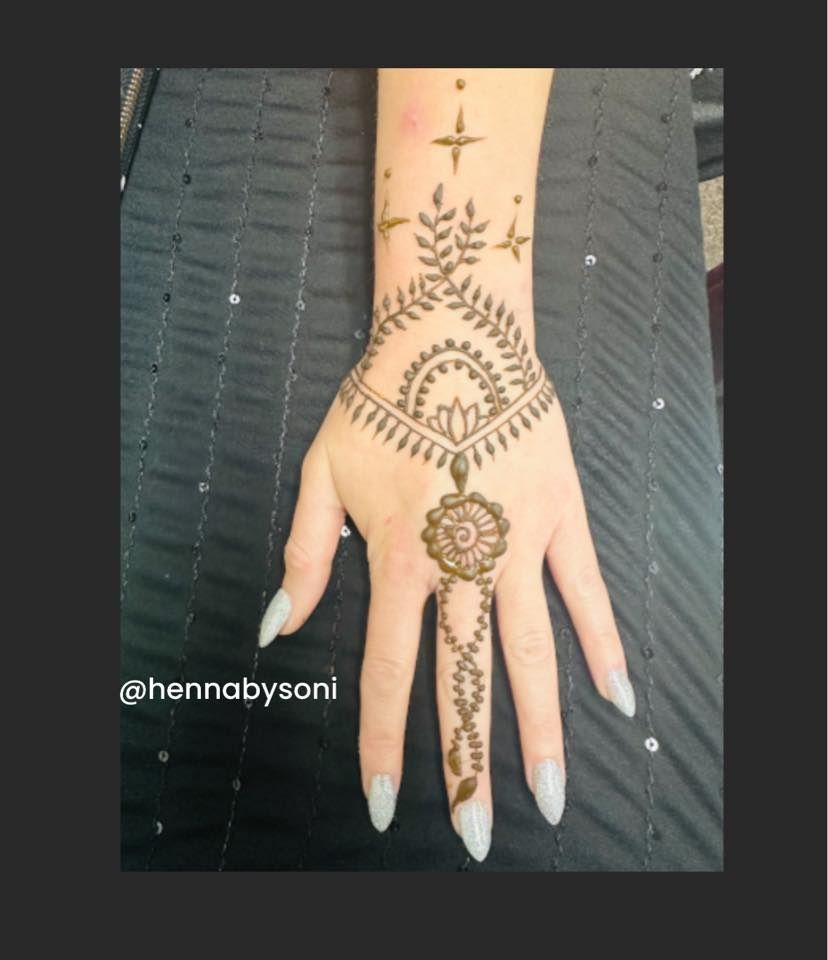 Henna by Soni