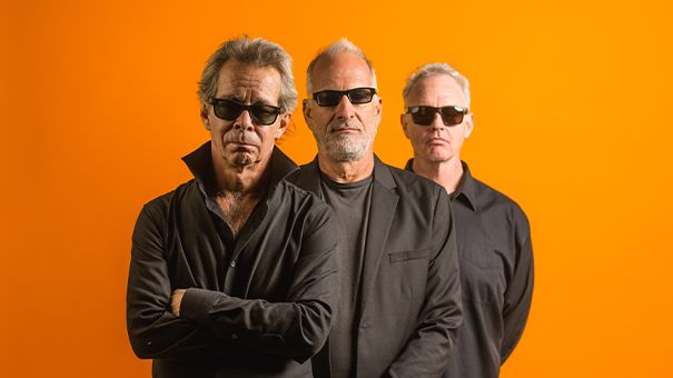 TR3 featuring Tim Reynolds | Hartford, CT