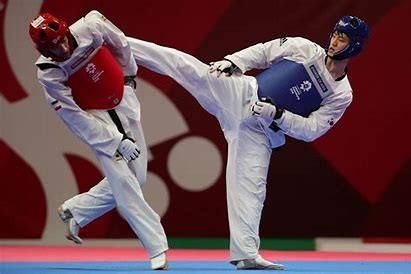 Taekwondo in Munro community centre