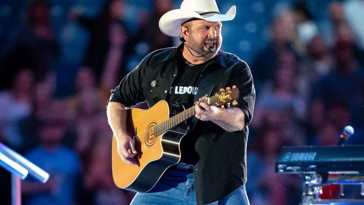 Garth Brooks