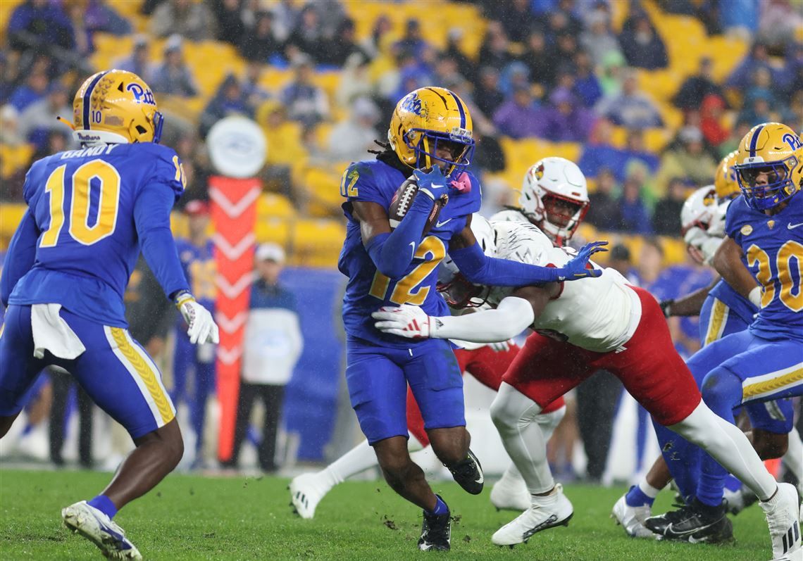 Pittsburgh Panthers at Louisville Cardinals Football