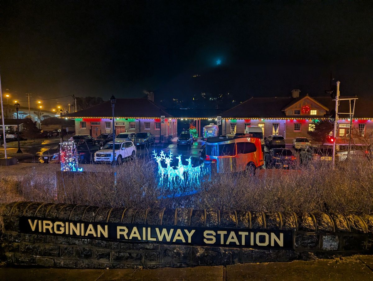 Christmas at the station