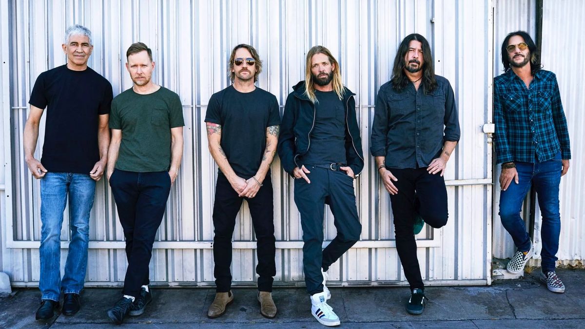 Foo Fighters - Everything or Nothing At All Tour
