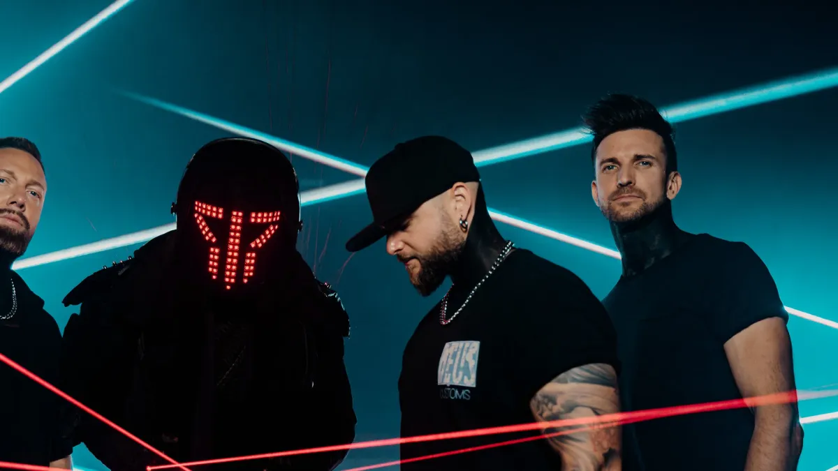 Smash Into Pieces in Sundsvall