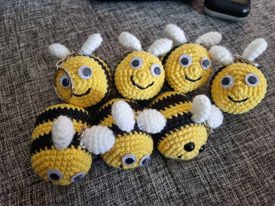 Adult Beginners Crochet Workshop - Bees