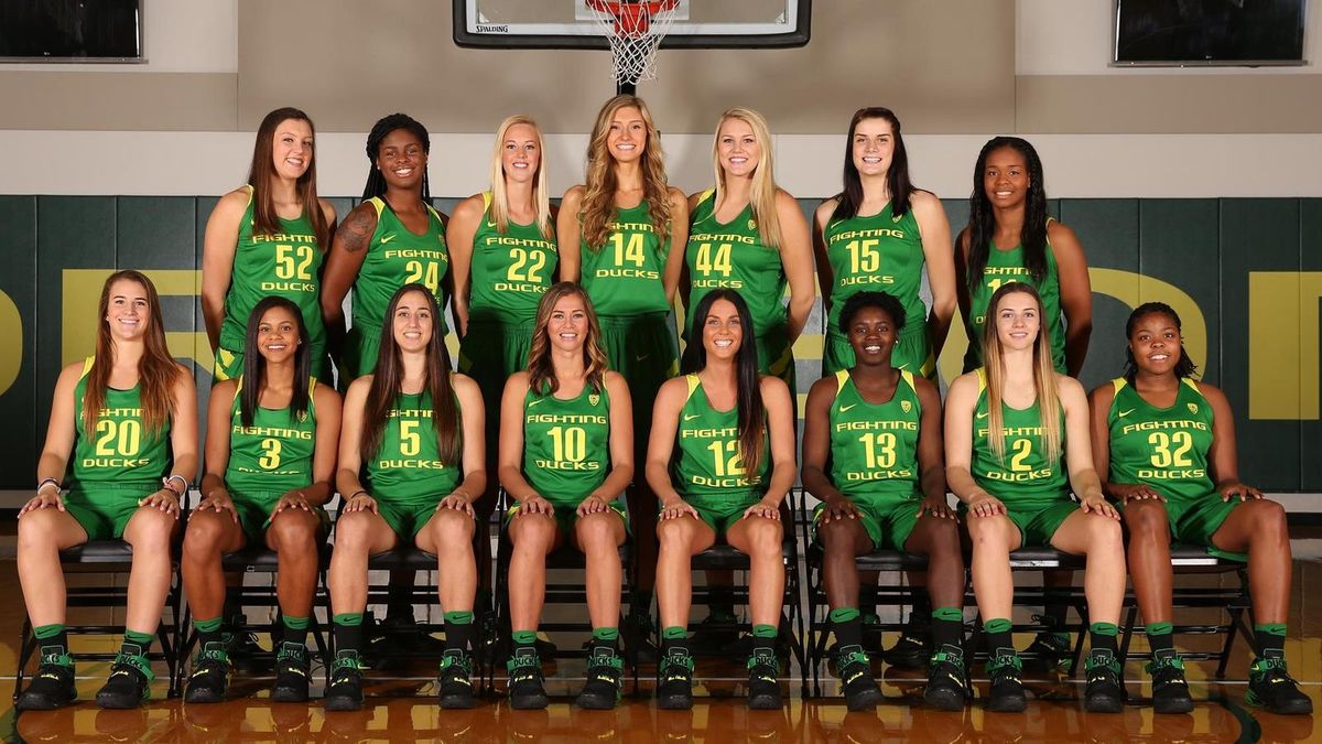 Parking Oregon Ducks at Stanford Cardinal Mens Basketball (Exhibition)