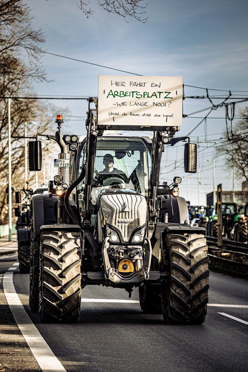 Vortrag \u2013 Wie mit Menschen \u00fcber Landwirtschaft sprechen?