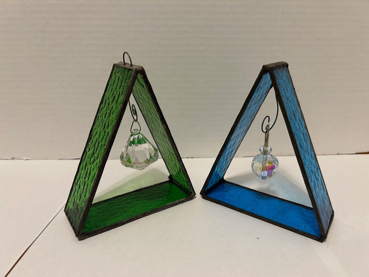 May 4 Triangular Crystal Holder Class at 700 South Deli